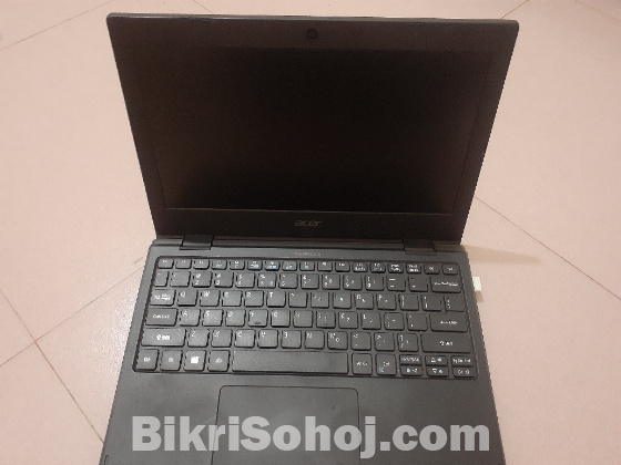 Acer travelmate